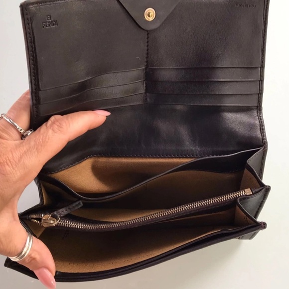 FENDI Brown Mono Canvas Leather Wallet in Authentic Good Used Condition. - Picture 10 of 17